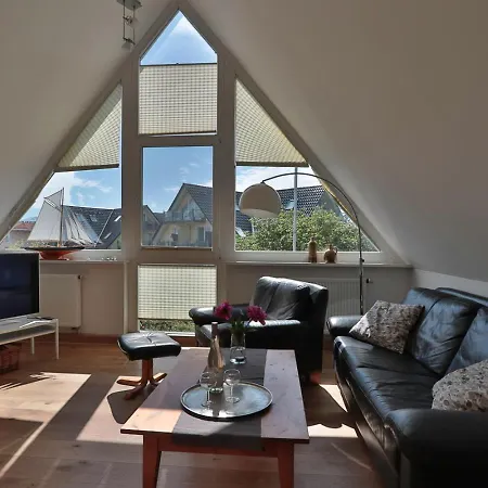 Fh Strandlaeufer Holiday home Ostseebad Nienhagen